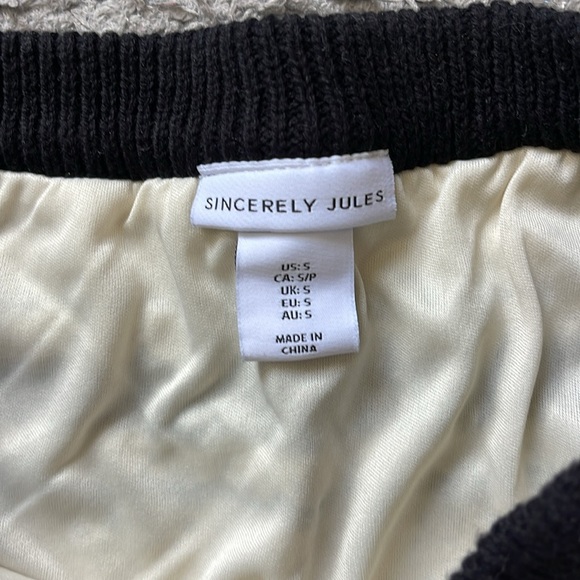 Sincerely Jules top and long skirt set size small! - Picture 5 of 6